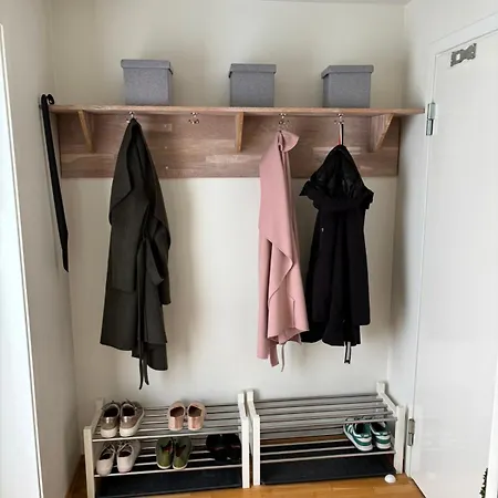 Tasta Townhouse Near Ons With Parking & Workspace Appartement *