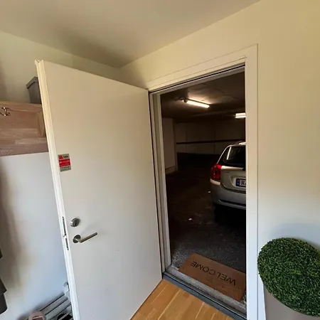 Appartement Tasta Townhouse Near Ons With Parking & Workspace *